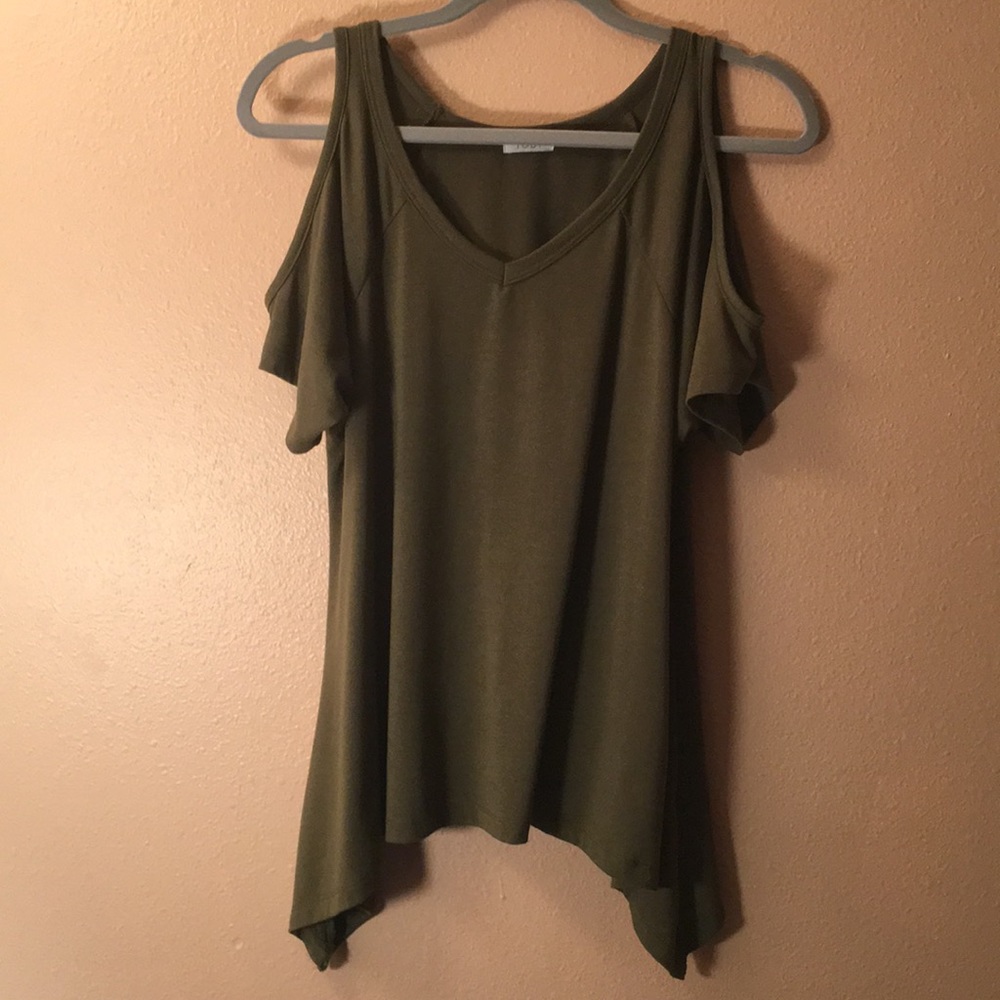 VERY CUTE TOBI SHIRT❤️